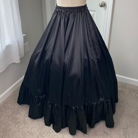 Women’s 3-piece Gothic Steampunk Victorian Costume - Picture 5 of 8